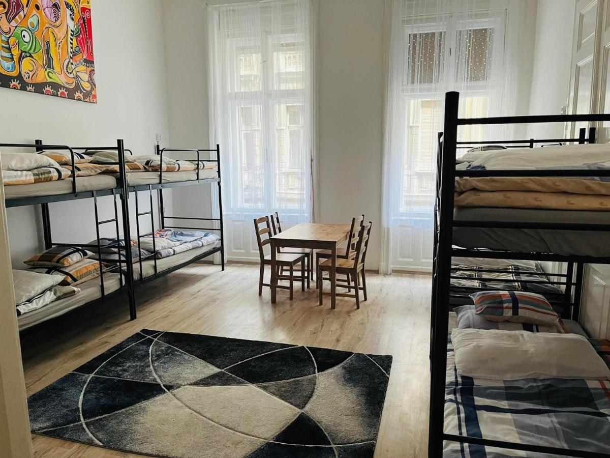 East Point Hostelブダペスト エクステリア 写真