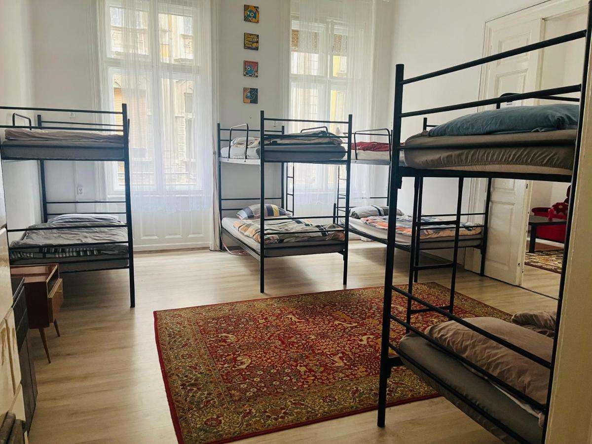 East Point Hostelブダペスト エクステリア 写真
